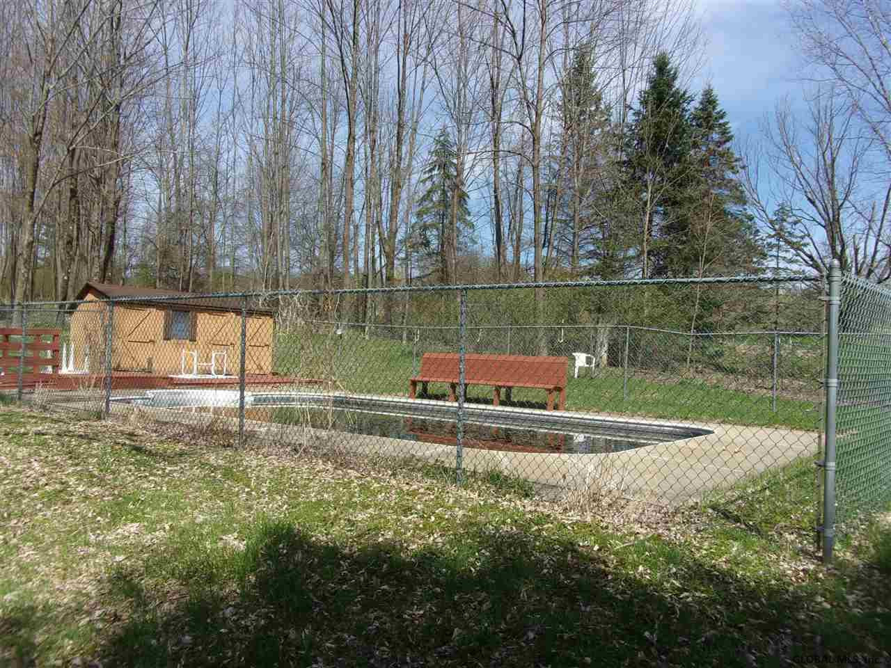 149 McQuade Road Amsterdam, NY 12010 - Photo 6 of 27 Photo 7