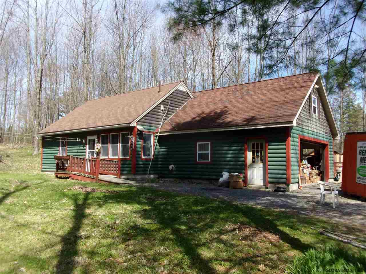 149 McQuade Road Amsterdam, NY 12010 - Photo 7 of 27 Photo 8
