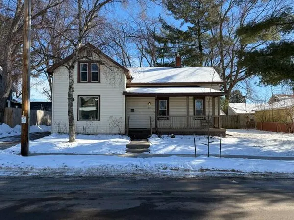 $205,000 | 825 Smith Street, Stevens Point, WI 54481
