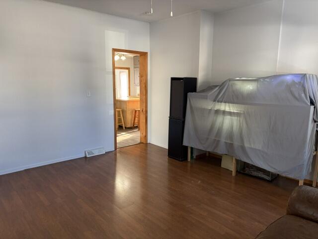 825 Smith Street Stevens Point, WI 54481 - Photo 11 of 32 Dining room