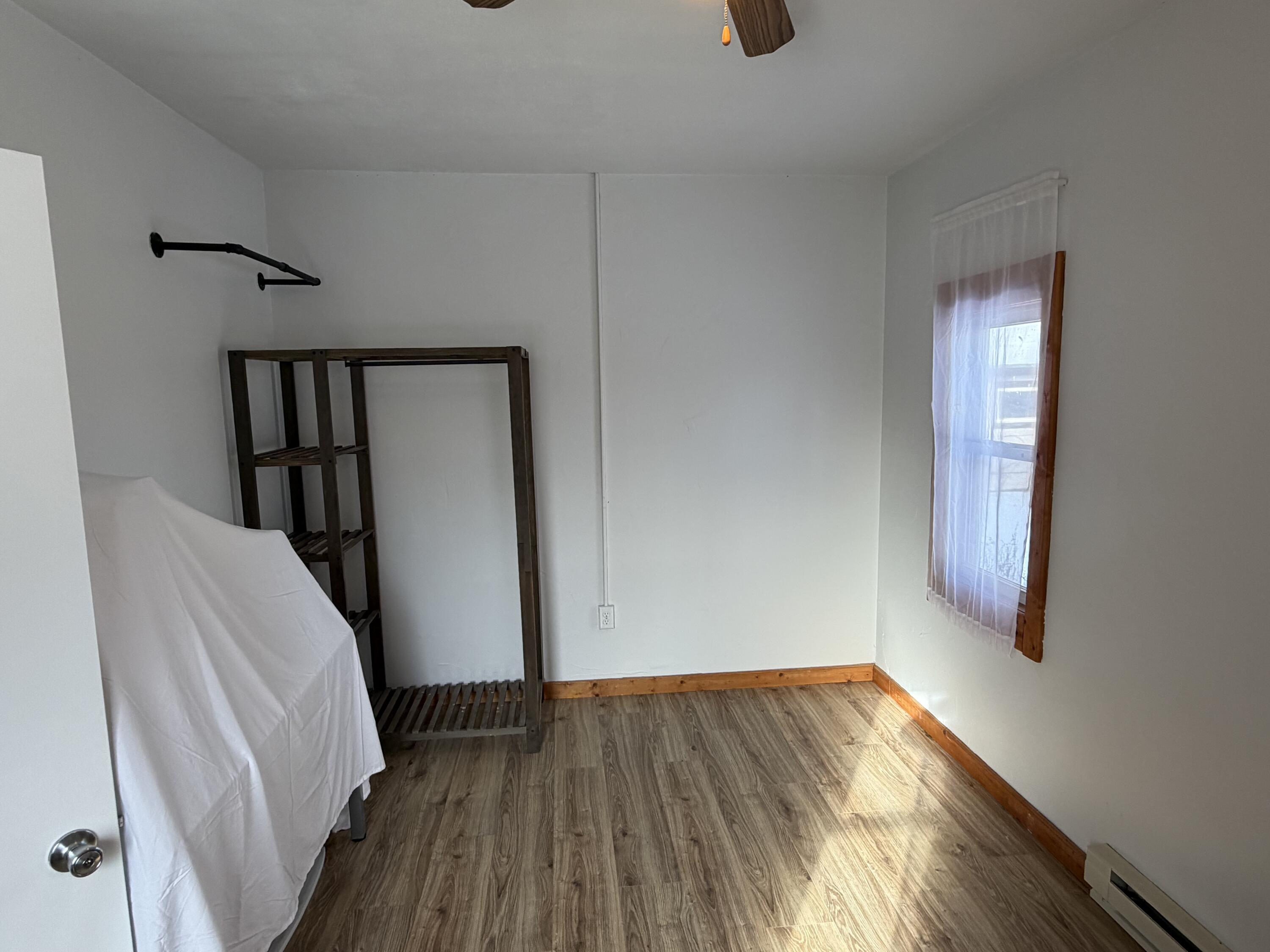 825 Smith Street Stevens Point, WI 54481 - Photo 17 of 32 Bedroom 3