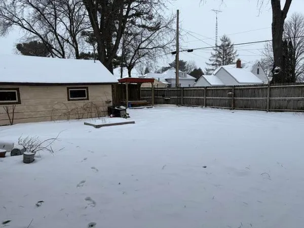 $205,000 | 825 Smith Street, Stevens Point, WI 54481