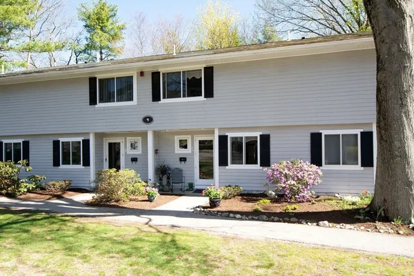$479,900 | 1 Beal's Cove Road, Unit C, Hingham, MA 02043