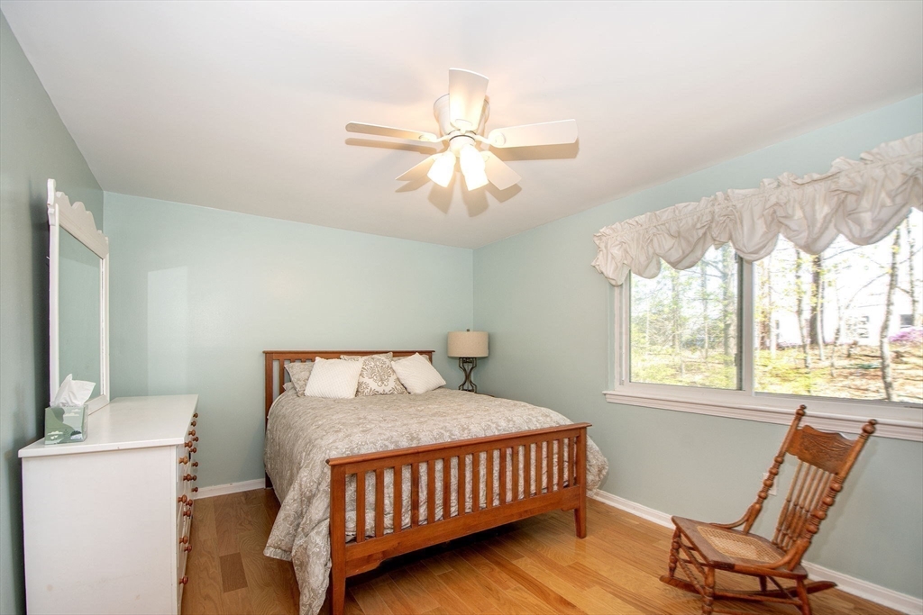 1 Beal's Cove Road, Unit C Hingham, MA 02043 - Photo 18 of 27