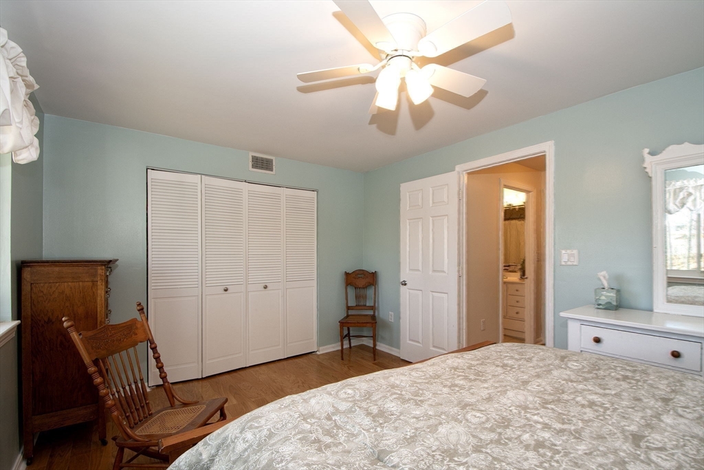 1 Beal's Cove Road, Unit C Hingham, MA 02043 - Photo 19 of 27
