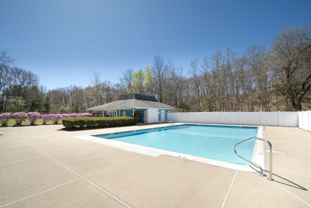 1 Beal's Cove Road, Unit C Hingham, MA 02043 - Photo 23 of 27