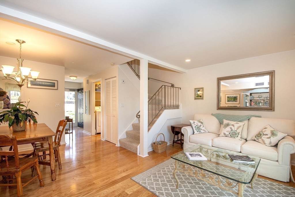 1 Beal's Cove Road, Unit C Hingham, MA 02043 - Photo 5 of 27