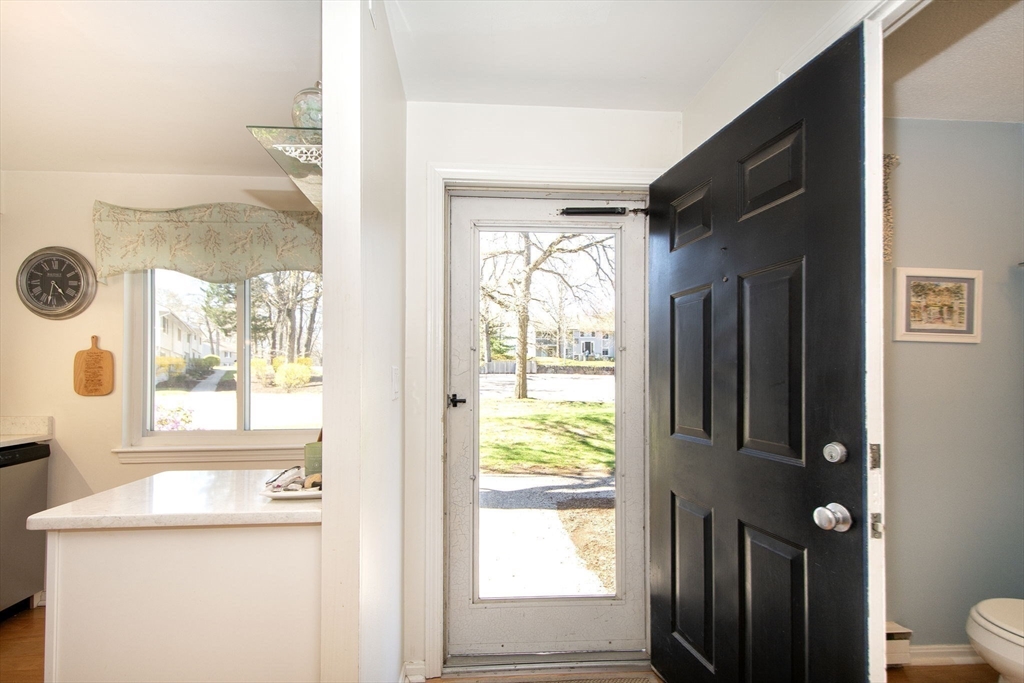 1 Beal's Cove Road, Unit C Hingham, MA 02043 - Photo 10 of 27