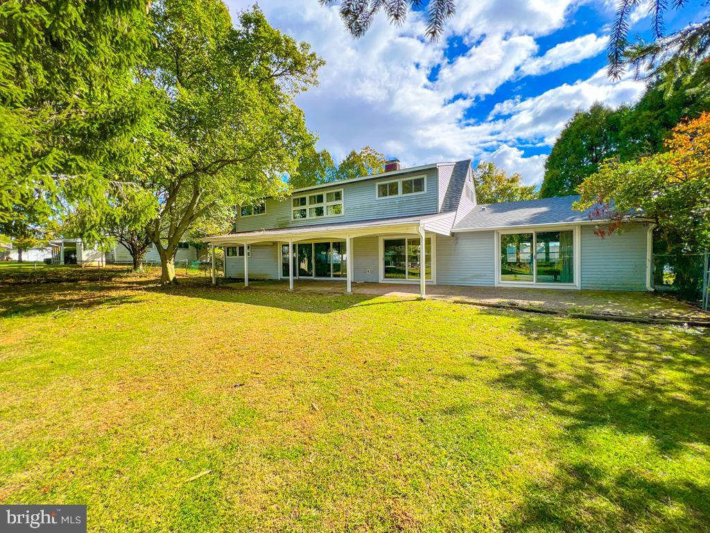 37 Full Turn Road Levittown, PA 19056 - Photo 31 of 38 a view of a large pool with an outdoor space