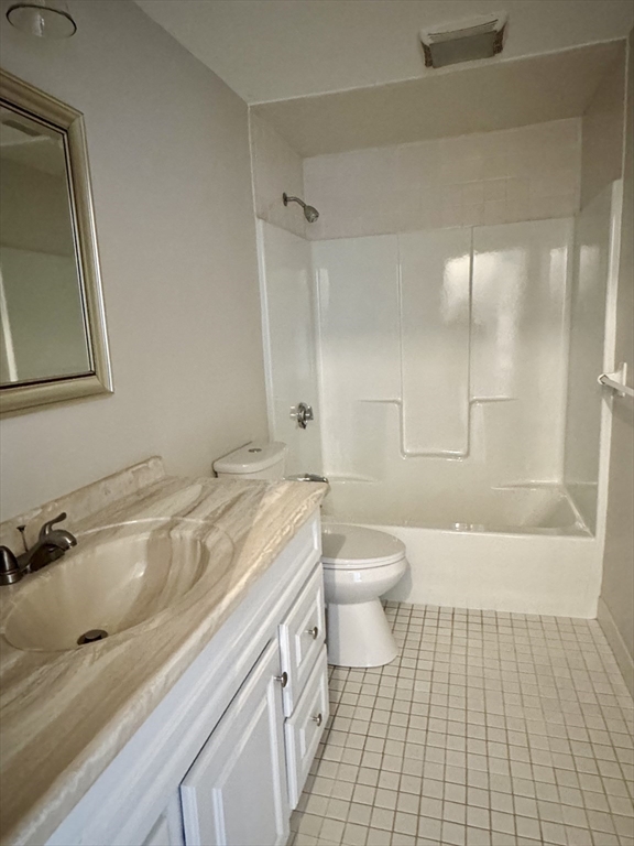 346 Neponset Street, Unit C Canton, MA 02021 - Photo 10 of 15