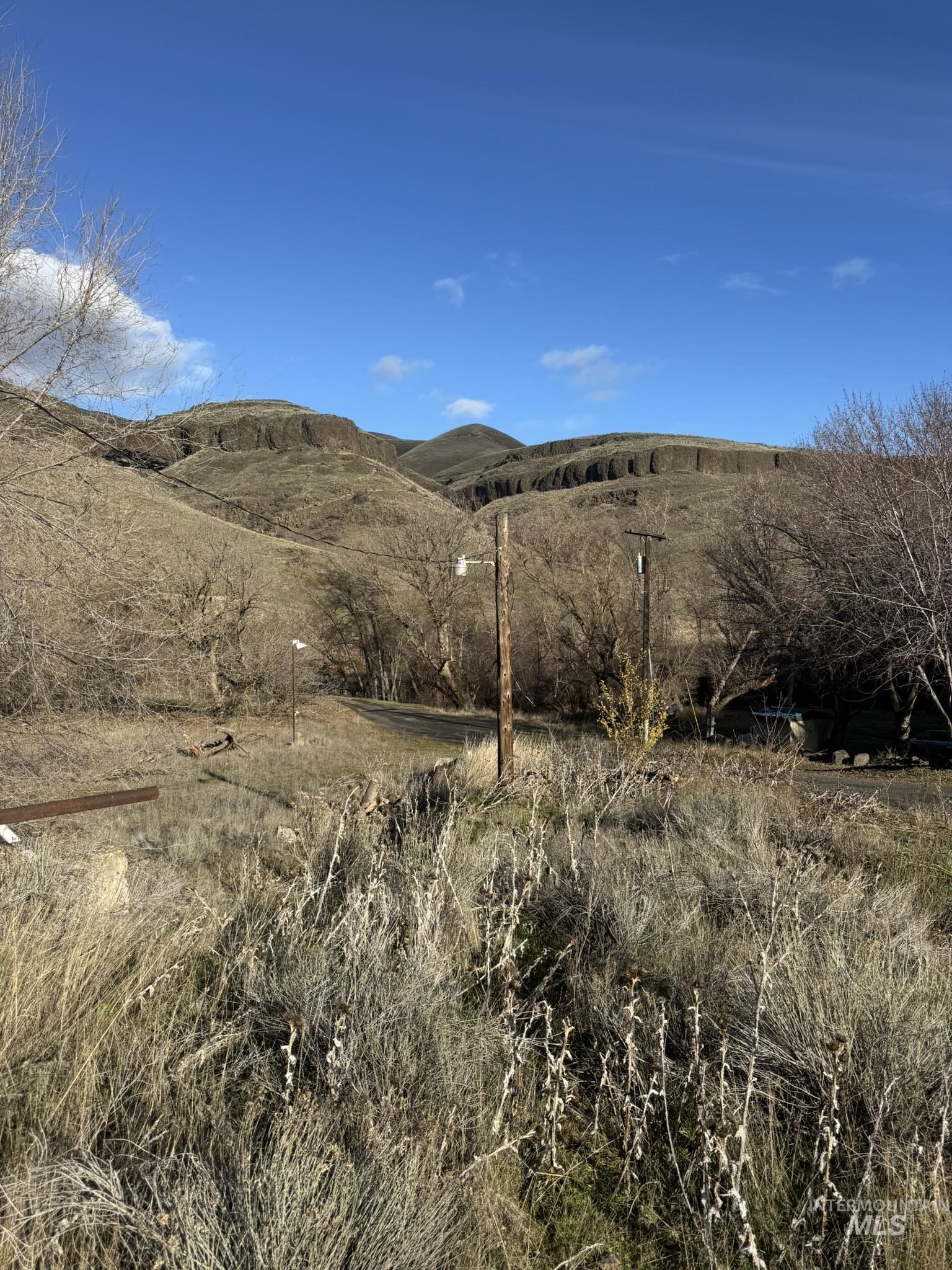 8047 Asotin Creek Road Asotin, WA 99402 - Photo 23 of 36 Mountain view featuring rural landscape