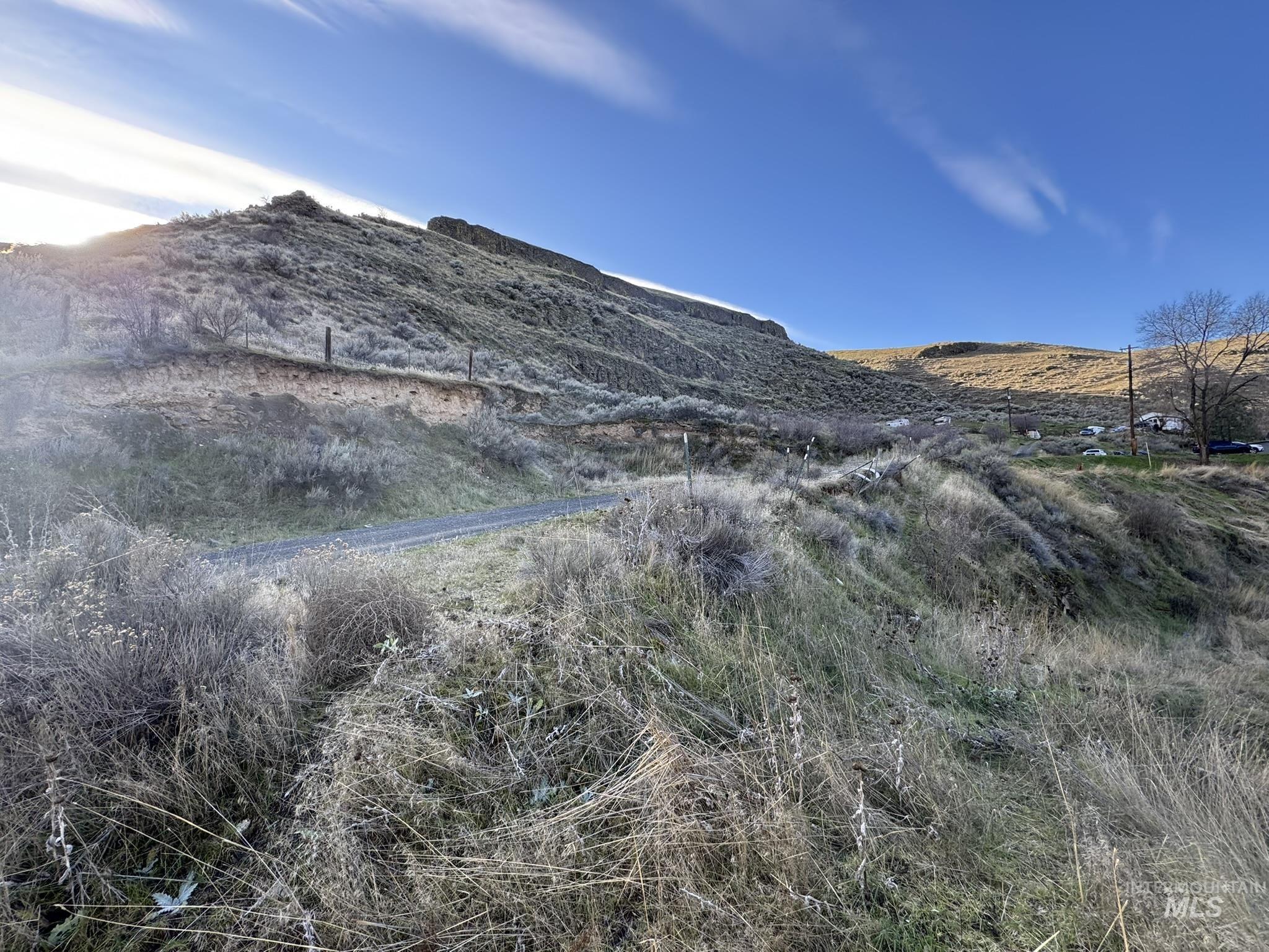 8047 Asotin Creek Road Asotin, WA 99402 - Photo 24 of 36 View of mountain backdrop