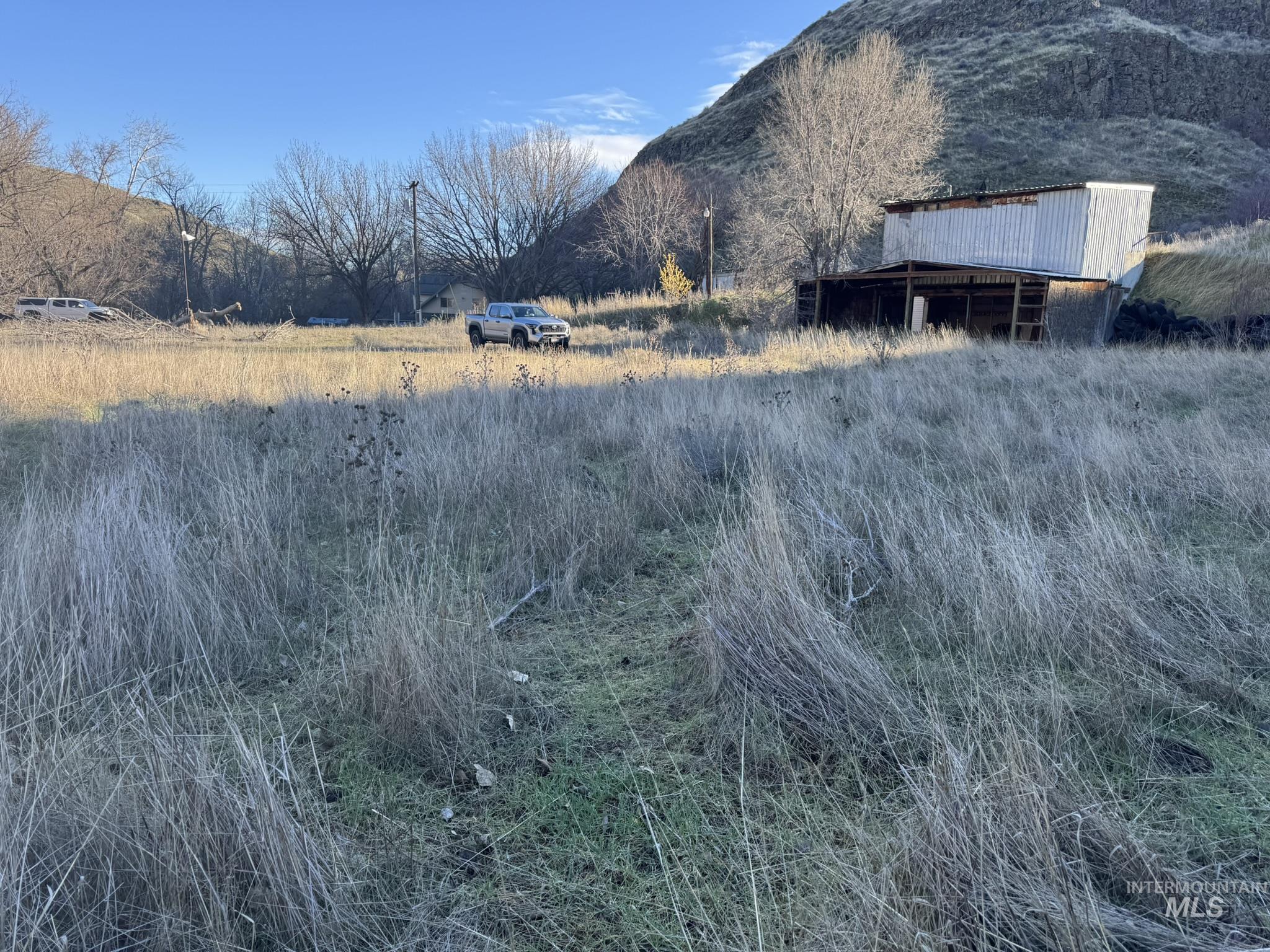 8047 Asotin Creek Road Asotin, WA 99402 - Photo 6 of 36 View of mountain backdrop with rural landscape