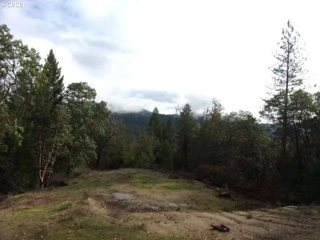 $179,000 | 18515 Ditch Creek Road, Rogue River, OR 97537