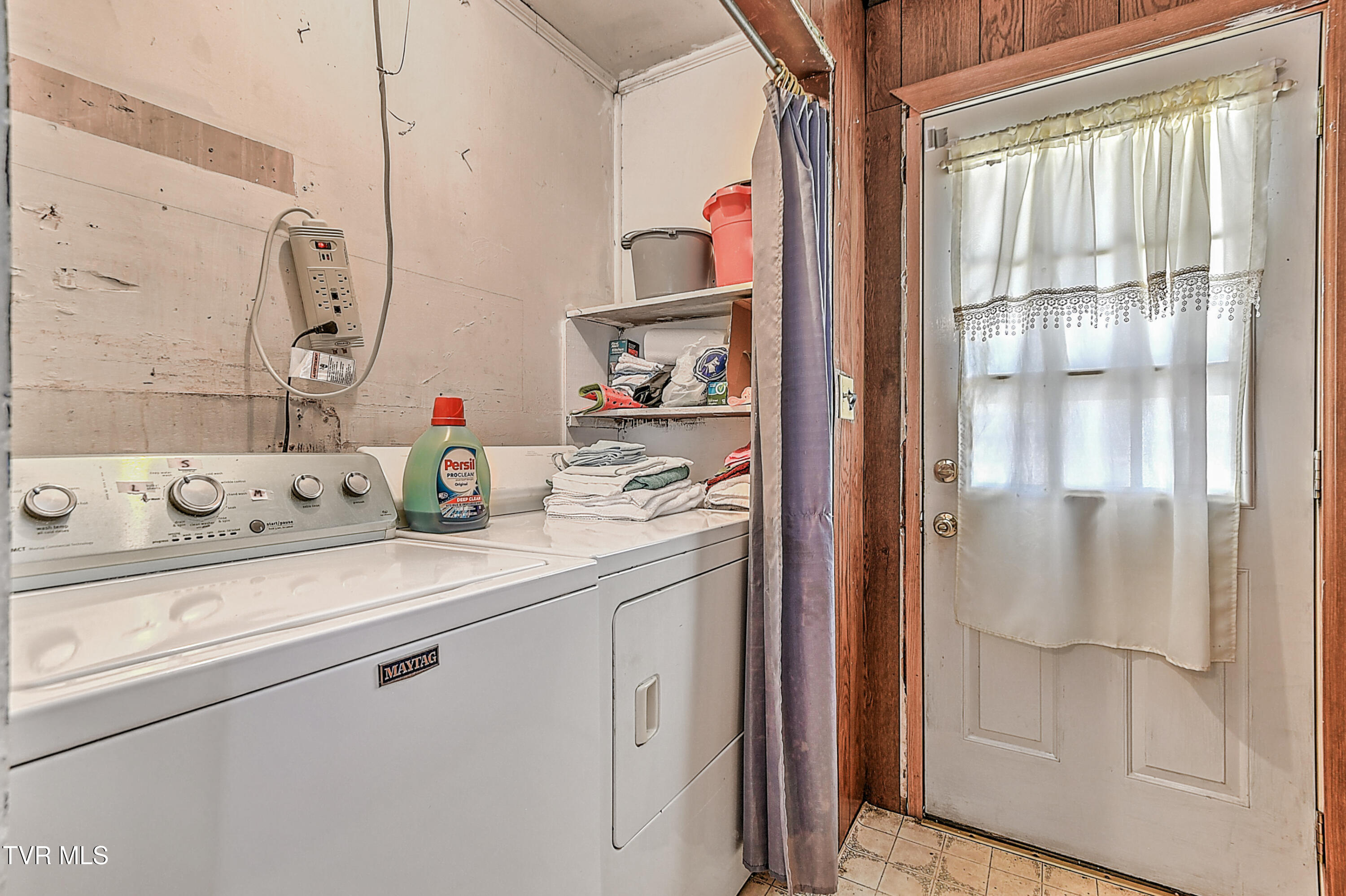 239 Valley Pike Road Bristol, TN 37620 - Photo 26 of 26 239 Valley Pike RA-32