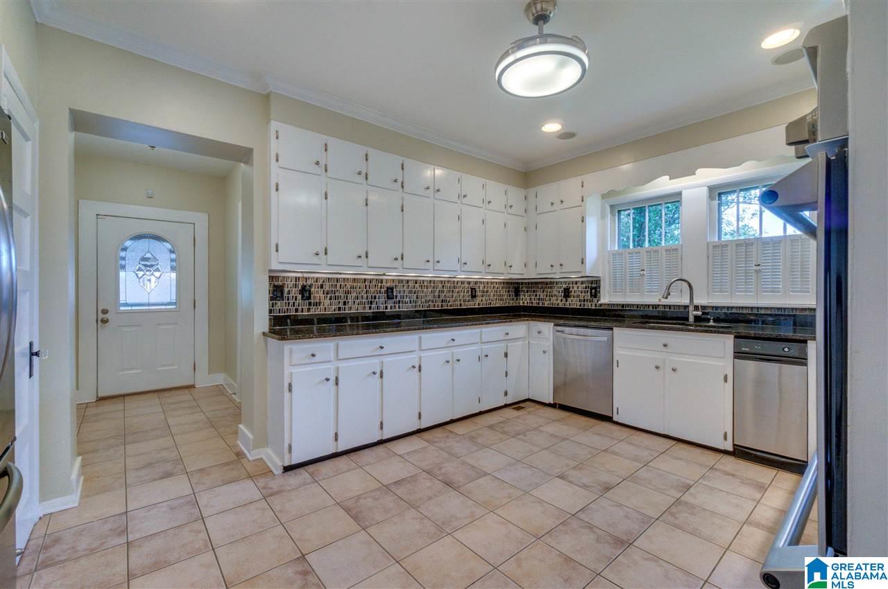 1910 16th Street Calera, AL 35040 - Photo 7 of 45