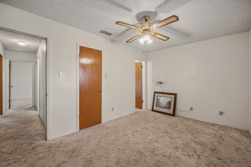 1211 Cage Street Stephenville, TX 76401 - Photo 12 of 18