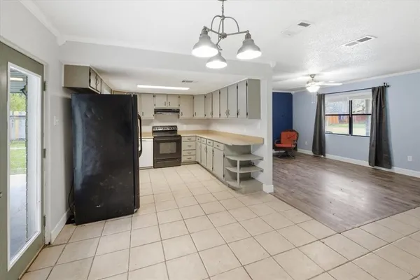$235,575 | 120 Mary Alice Drive, Valley Mills, TX 76689