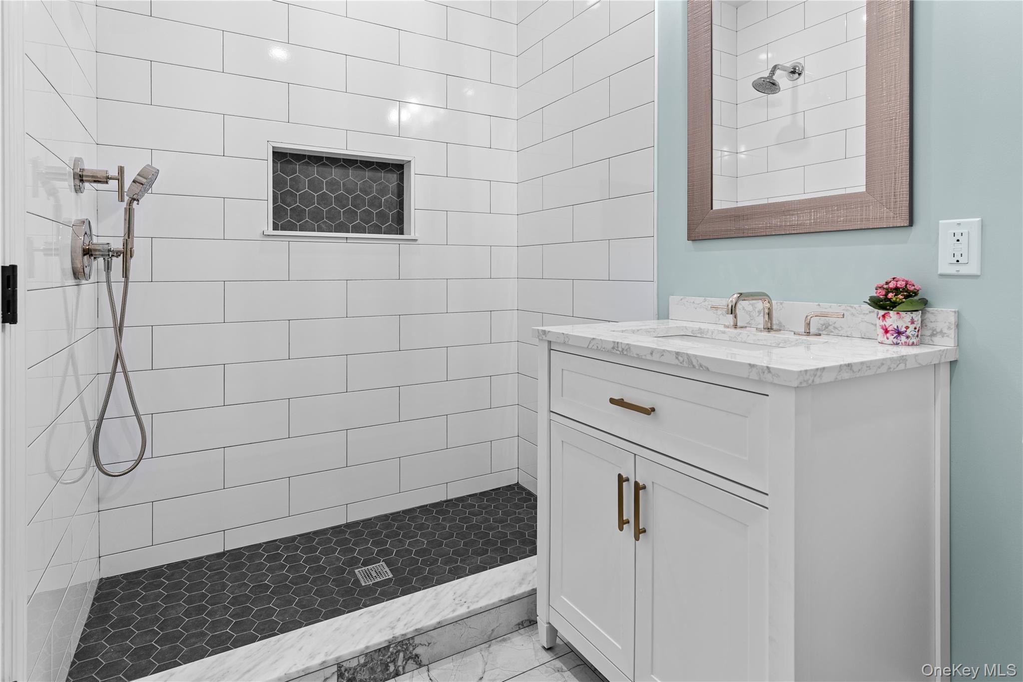 170 Brimstone Road Patterson, NY 12563 - Photo 11 of 30 1st floor full bth