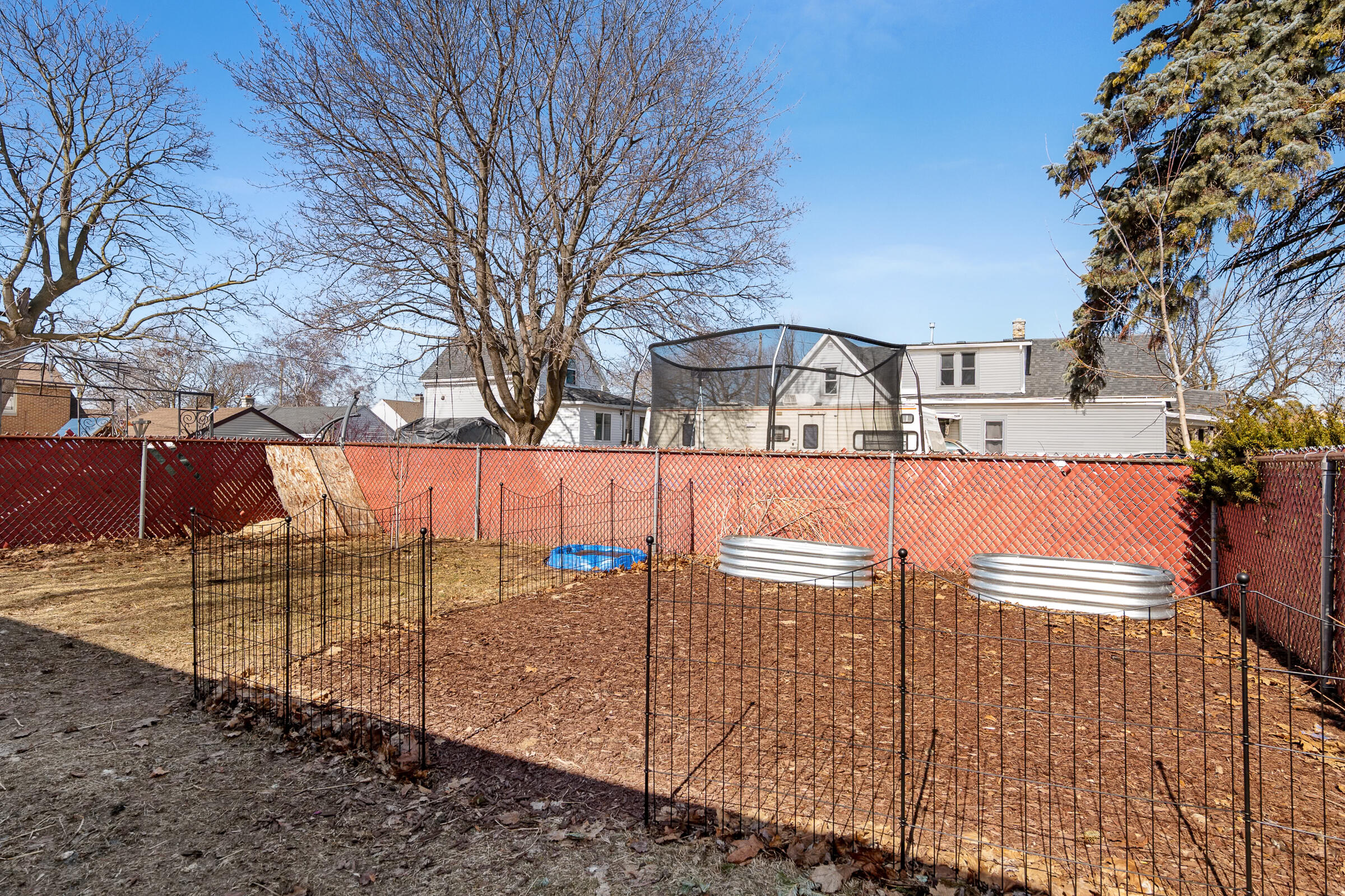 1144 South 25th Street Manitowoc, WI 54220 - Photo 20 of 26 Yard/ Garden