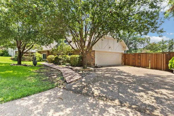 $380,000 | 3929 Amy Avenue, Garland, TX 75043