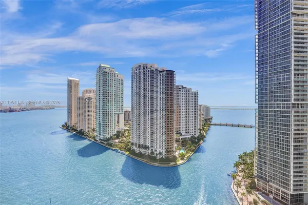 $9,000 | 300 Biscayne Blvd Way, Unit 2106W, Miami, FL 33131