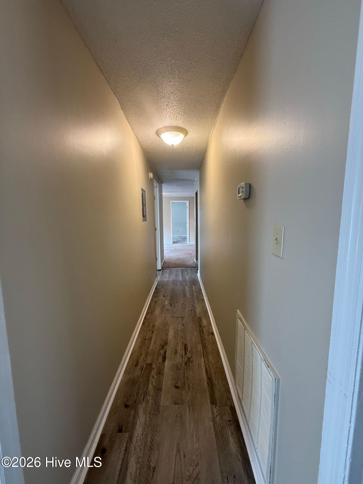 2159 Hines Farm Road Jacksonville, NC 28540 - Photo 4 of 11 1f44fe4a-ff7d-4f08-9ac7-9218582739e5