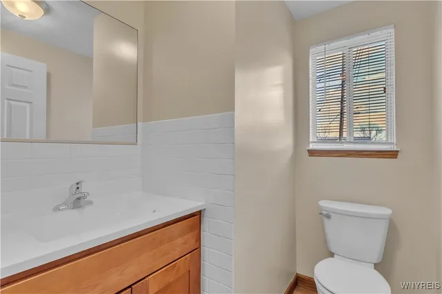 $419,900 | 4 Lordan Drive, Cheektowaga, NY 14227