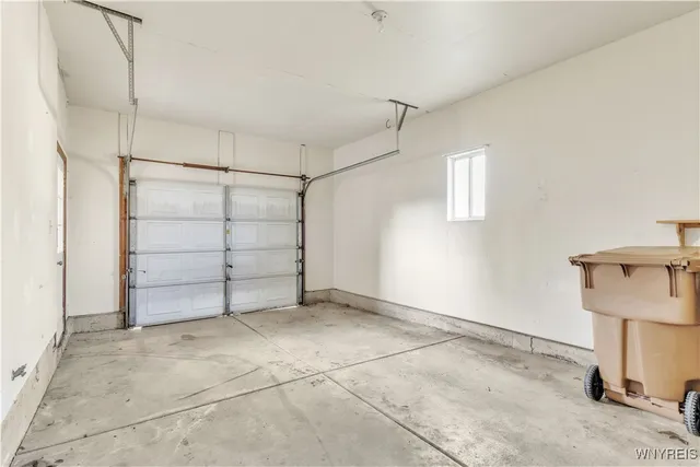 $419,900 | 4 Lordan Drive, Cheektowaga, NY 14227