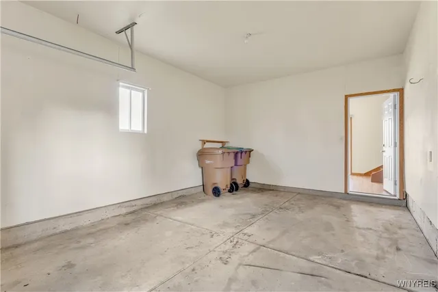 $419,900 | 4 Lordan Drive, Cheektowaga, NY 14227