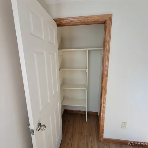 $419,900 | 4 Lordan Drive, Cheektowaga, NY 14227