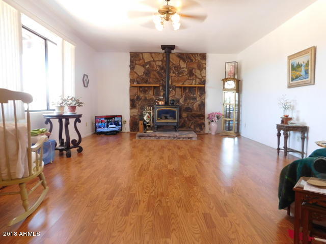 7601 Banada Road Payson, AZ 85541 - Photo 11 of 21 6a Family room