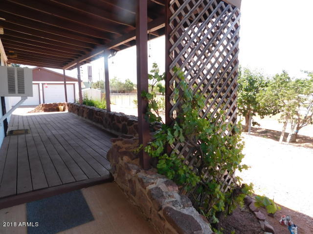 7601 Banada Road Payson, AZ 85541 - Photo 2 of 21 2 Covered Porch