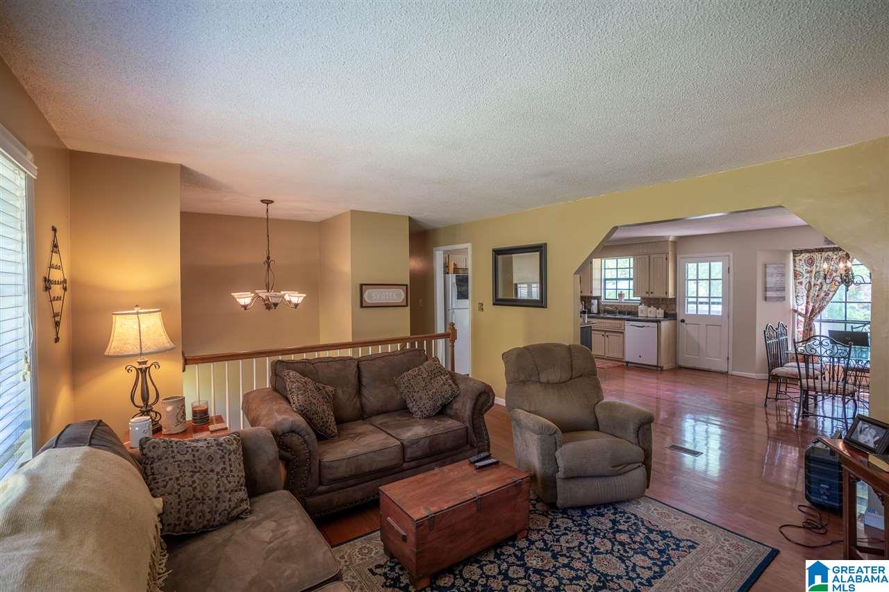 103 Ridgewood Drive Trussville, AL 35173 - Photo 5 of 29