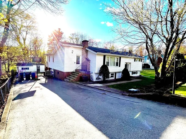 $799,900 | 4 Richardson Street, Hudson, MA 01749