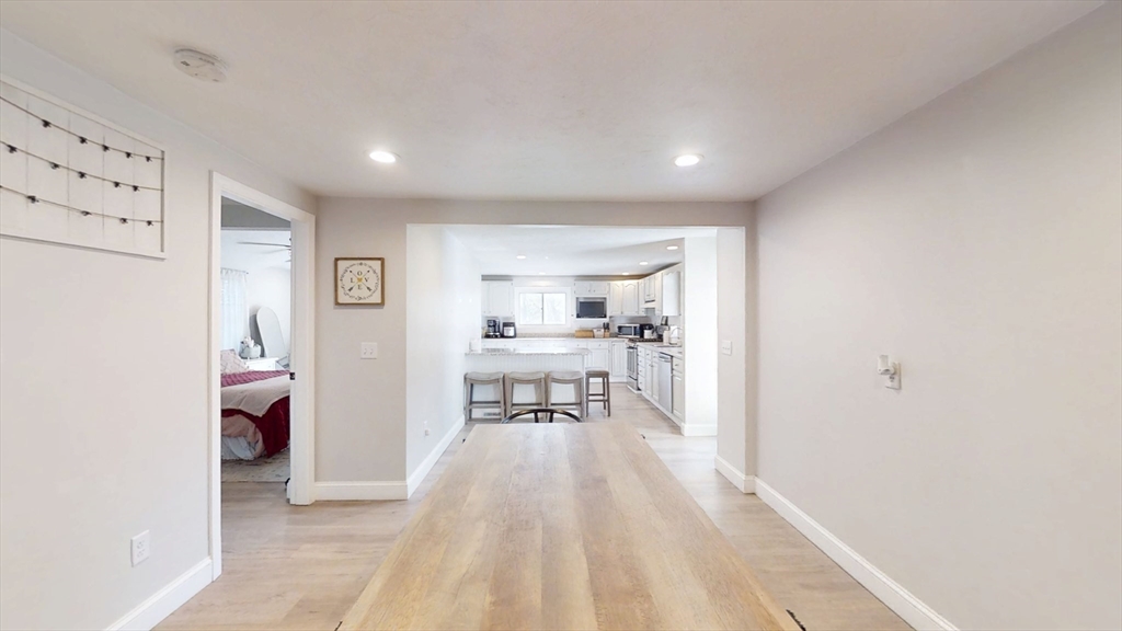 4 Richardson Street Hudson, MA 01749 - Photo 12 of 42
