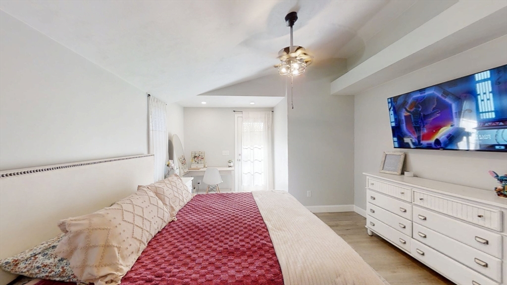 4 Richardson Street Hudson, MA 01749 - Photo 18 of 42