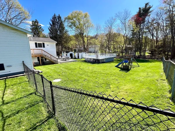 $799,900 | 4 Richardson Street, Hudson, MA 01749