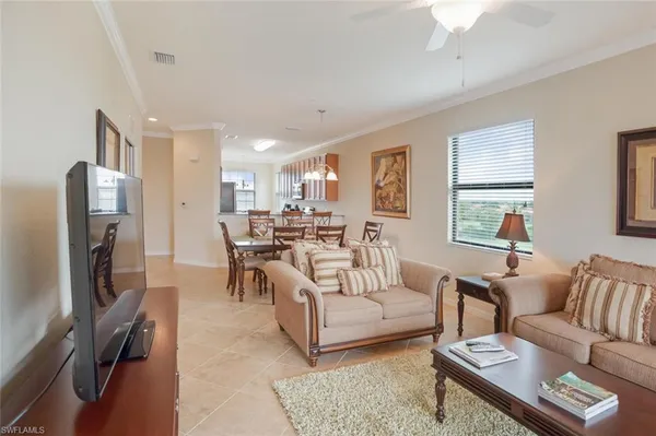 $4,000 | 9731 Acqua Court, Unit 531, Naples, FL 34113