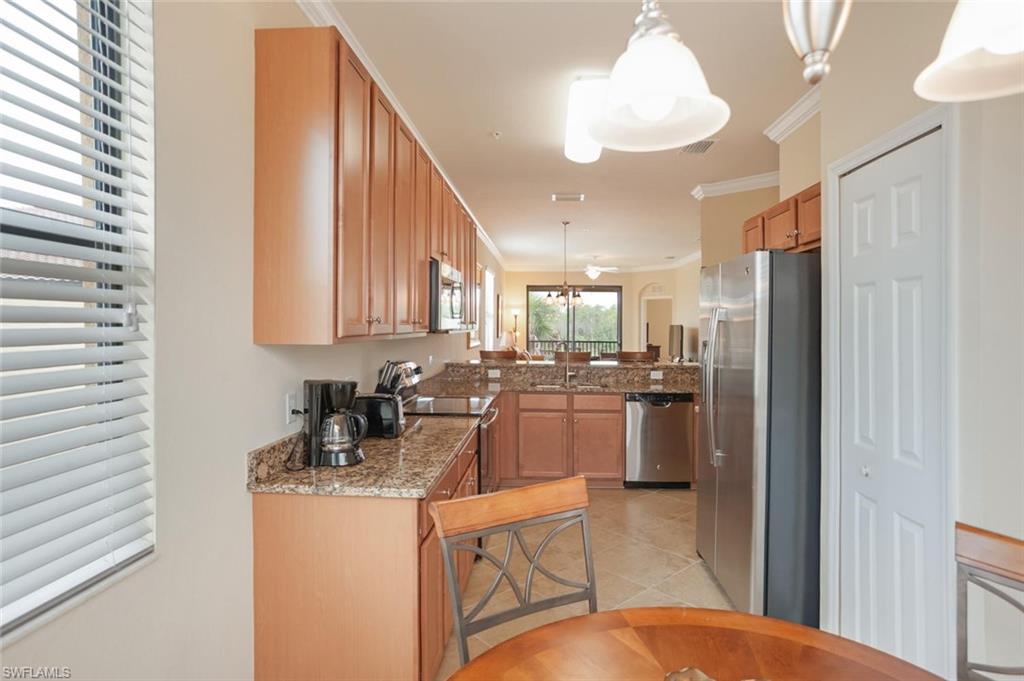 9731 Acqua Court, Unit 531 Naples, FL 34113 - Photo 7 of 27