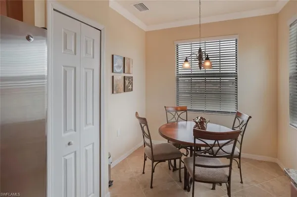 $4,000 | 9731 Acqua Court, Unit 531, Naples, FL 34113