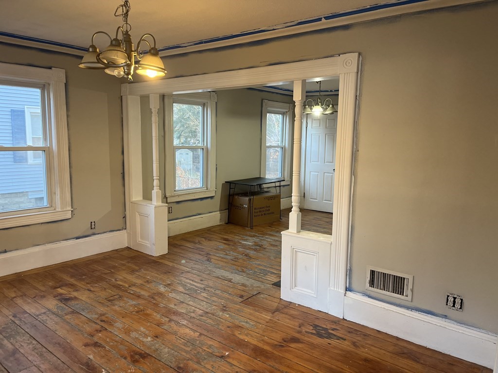 19 Bevier Street Springfield, MA 01107 - Photo 7 of 8 Gallery Image 7