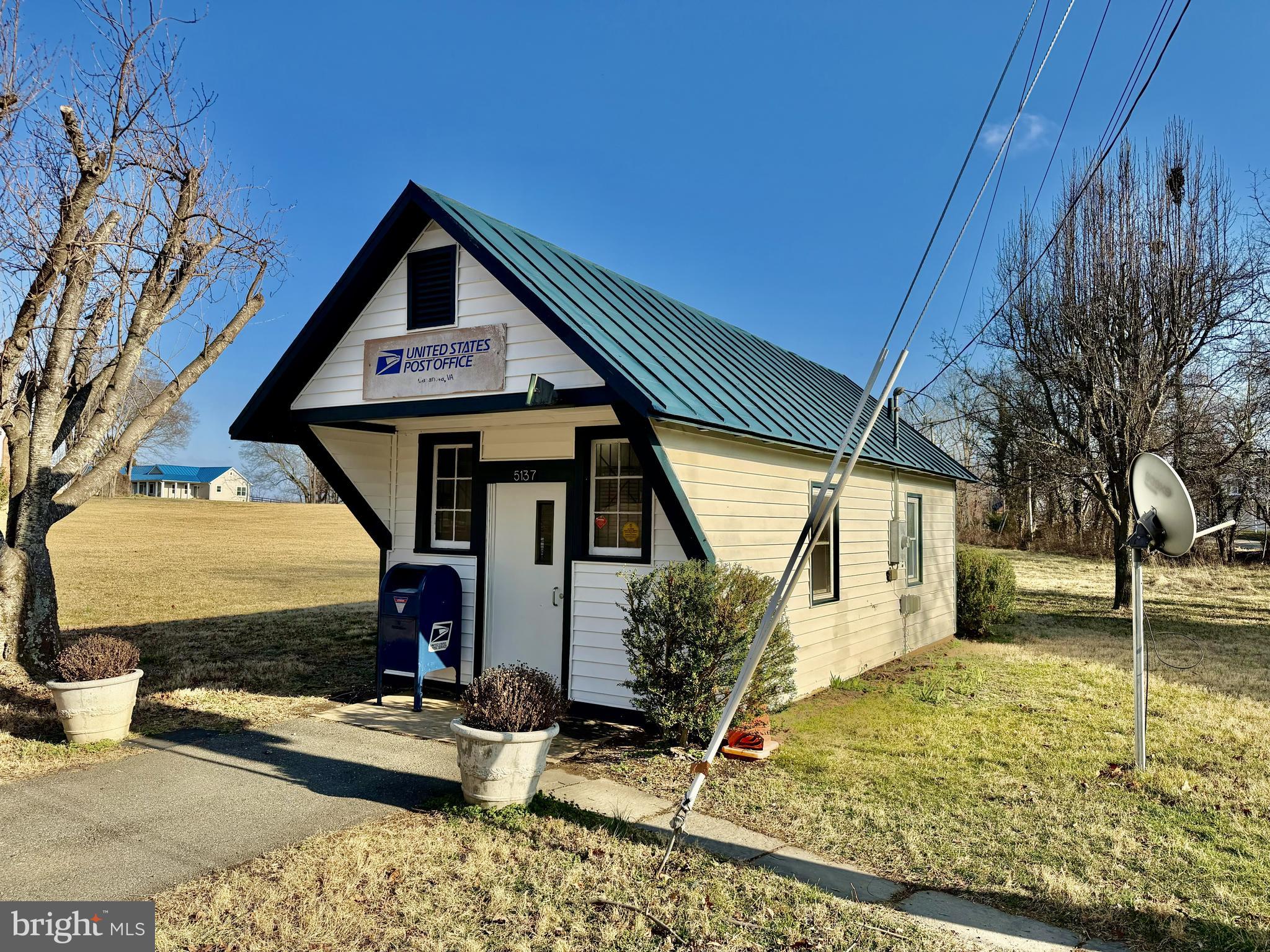 8485 Rogues Road Warrenton, VA 20187 - Photo 114 of 121 Casanova post office