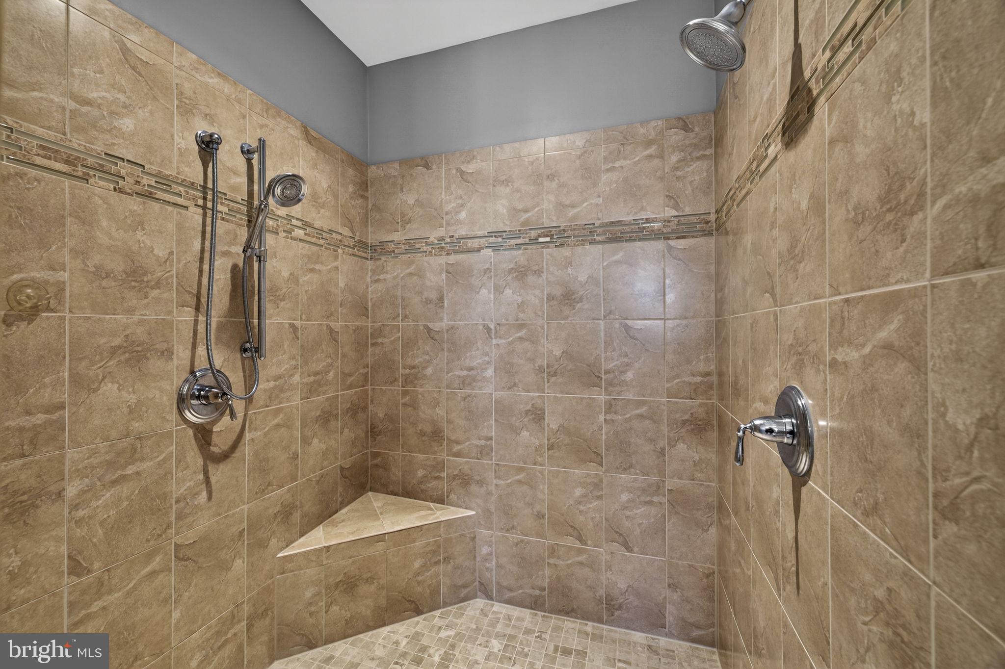 8485 Rogues Road Warrenton, VA 20187 - Photo 37 of 121 Primary shower