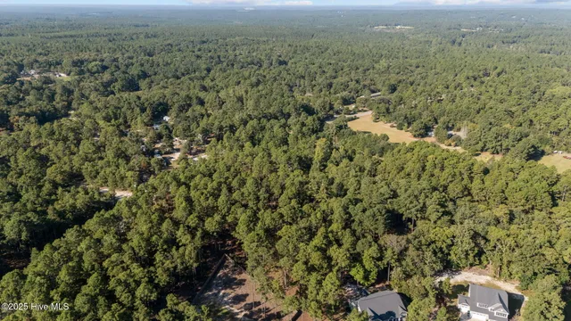 $695,000 | 376 Foxfire Road, Aberdeen, NC 28315