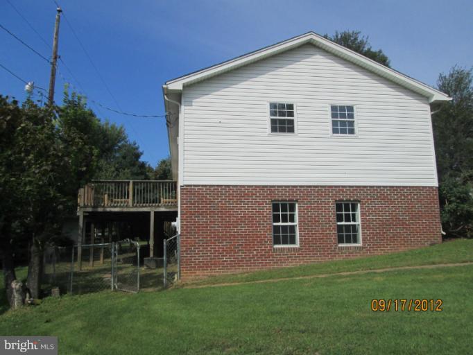 834 Fodderstack Road Flint Hill, VA 22627 - Photo 7 of 17 Exterior (General)