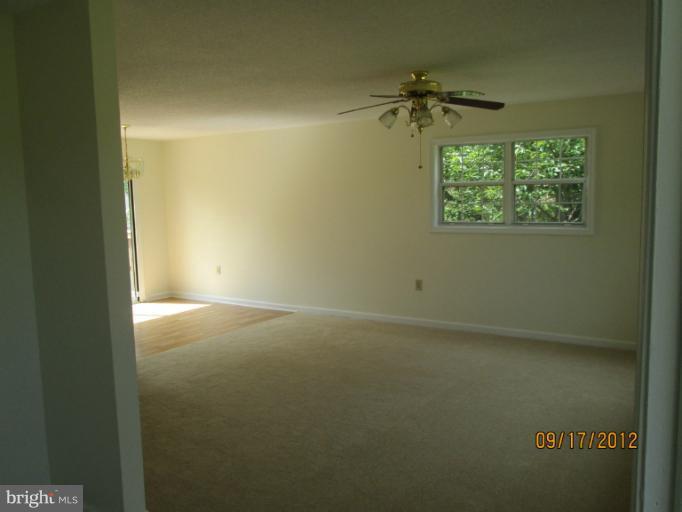 834 Fodderstack Road Flint Hill, VA 22627 - Photo 8 of 17 Living Room