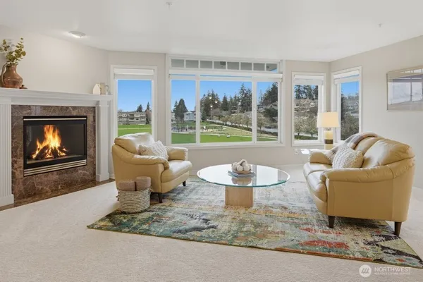 $935,000 | 645 Bell Street, Unit 102, Edmonds, WA 98020