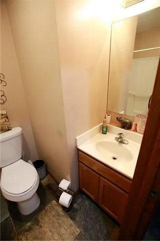 $425,000 | 29208 East 343rd Street, Garden City, MO 64747