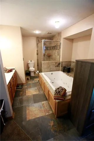 $425,000 | 29208 East 343rd Street, Garden City, MO 64747